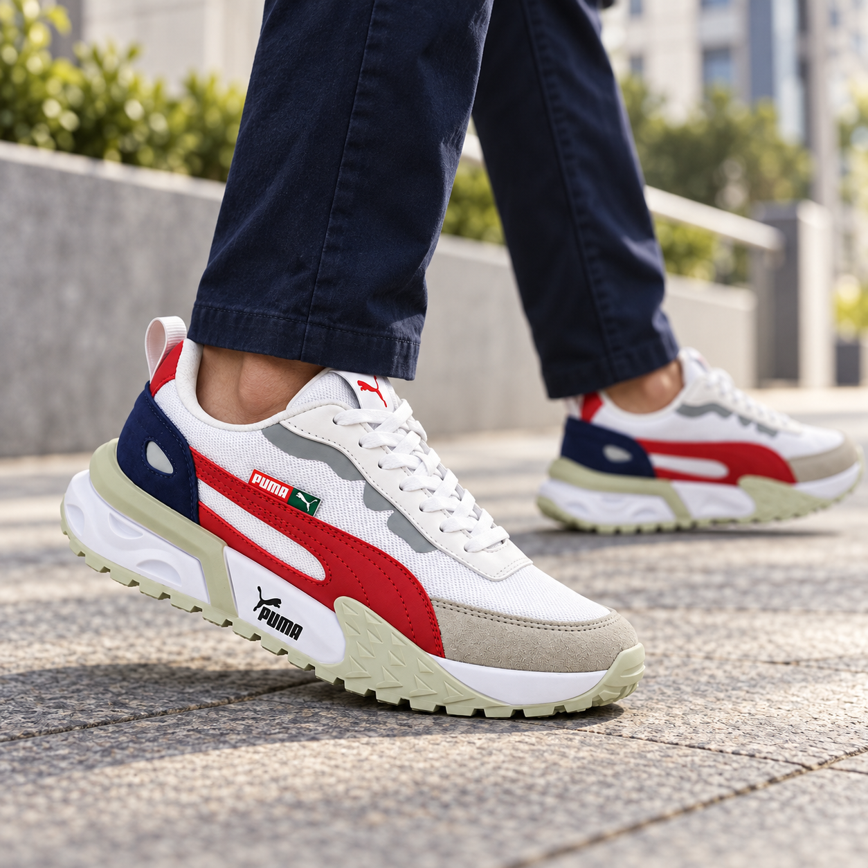 Tenis Puma Ferrari para Caballero - Blanco Rojo Azul