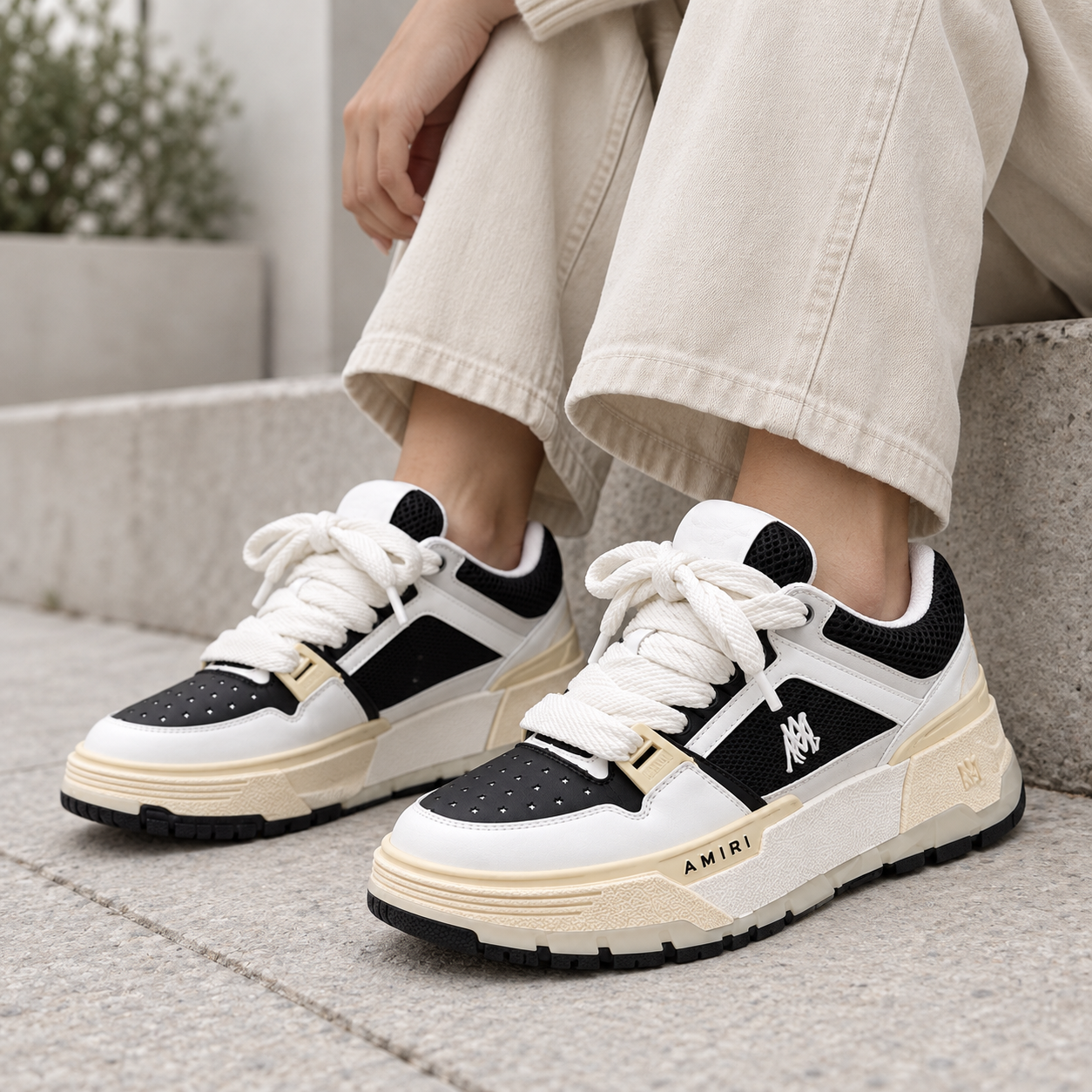 Tenis Amiri MT para Dama - Blanco Negro Beige